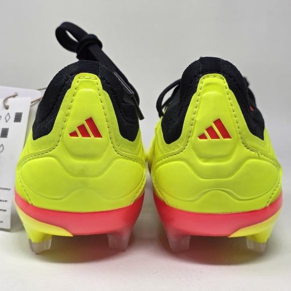 Adidas Predator Pro FG IG7776 Yellow / Black Soccer Cleats Men's Size 6 New - Picture 7 of 12